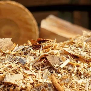 Лиственные опилки оптом в Волгограде и других различных марок заказать от 16 тонн